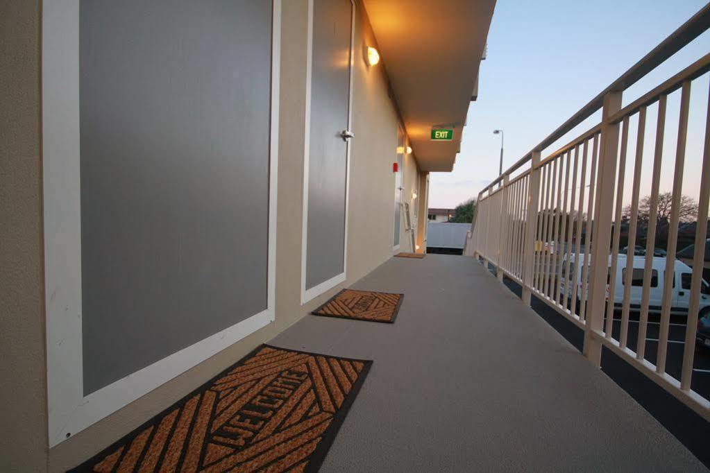 Vita Nova Motel Christchurch Buitenkant foto